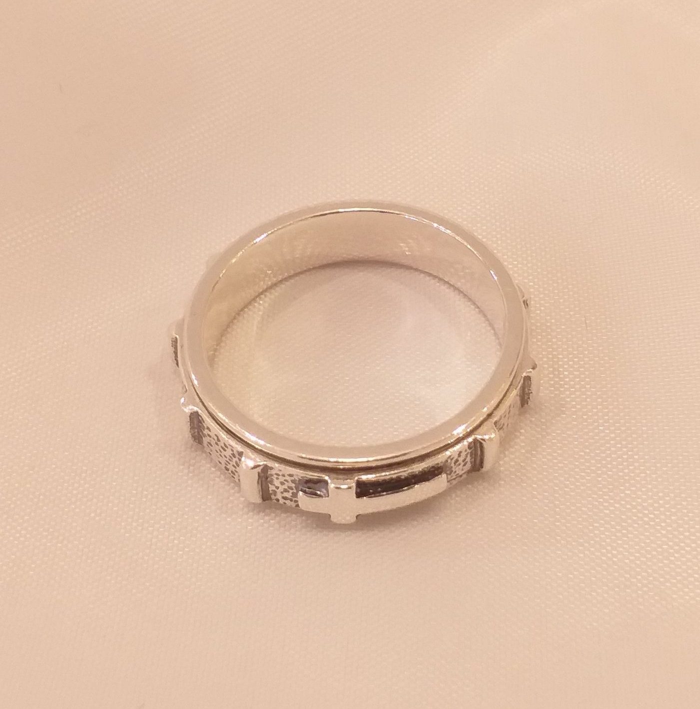 Rozetă din argint rotativă